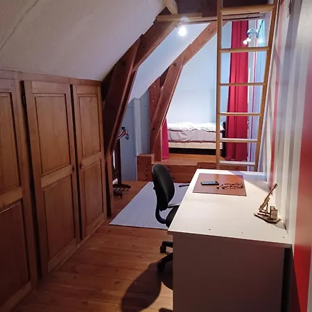 Maison Familiale Vue Dominante Grezes (Lozere)