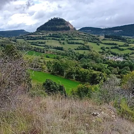 Maison Familiale Vue Dominante *